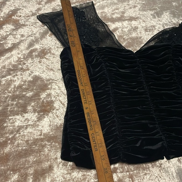 Vintage 1990 Jeffery & Dara Evening Velvet Embellished Cocktail Blouse - Picture 9 of 9